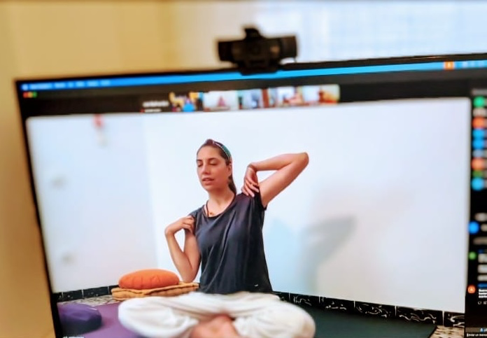 Sesión Yoga Sensible al Trauma TCTSY Individual - Online